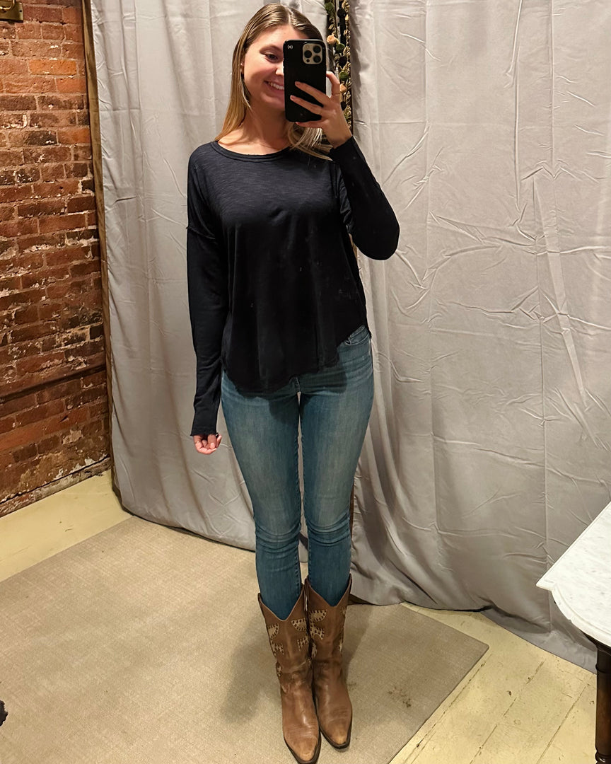 Longsleeve Drop Shoulder Crew Midnight
