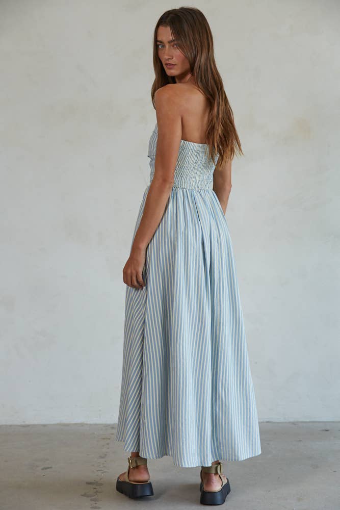 Strapless Flare Maxi Dress Fur Traders Strapless Flare Maxi Dress Fur Traders