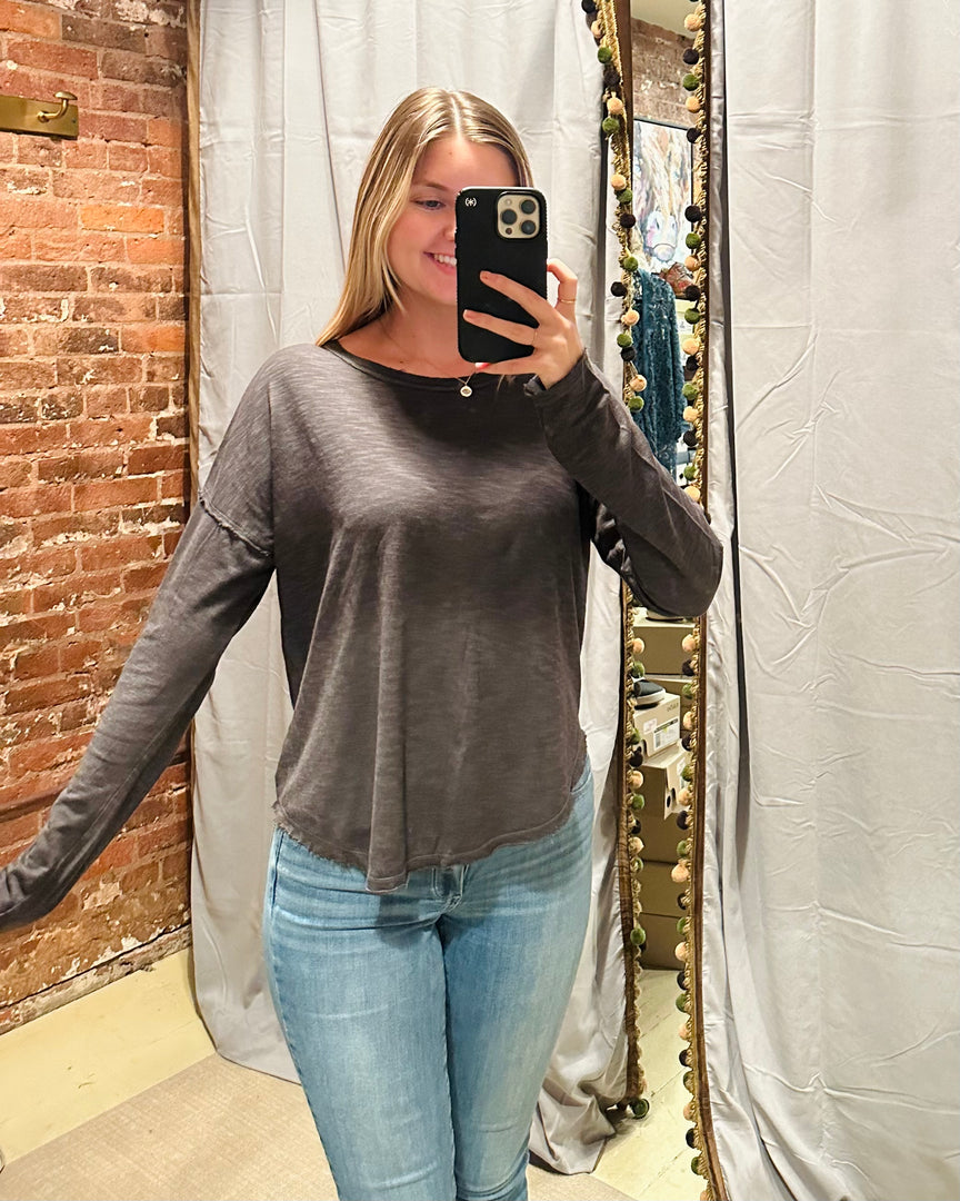 Longsleeve Drop Shoulder Crew Charcoal