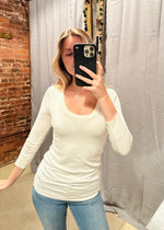 Load image into Gallery viewer, Flagship 3/4 Sleeve Scoop Pearl