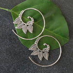 Load image into Gallery viewer, Sterling Silver Spiral Leaf Hoop