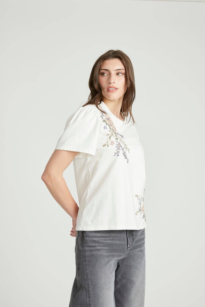 Flutter Tshirt - Natura Needlepoint