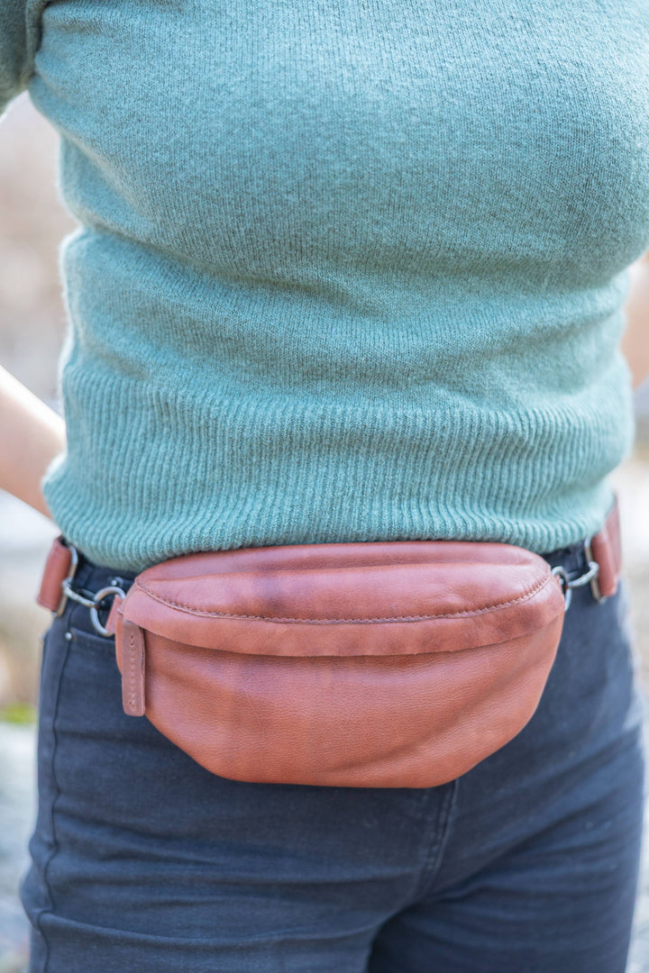 Iris Fanny Pack