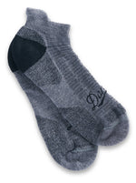 Load image into Gallery viewer, Run Time Ankle Socks
