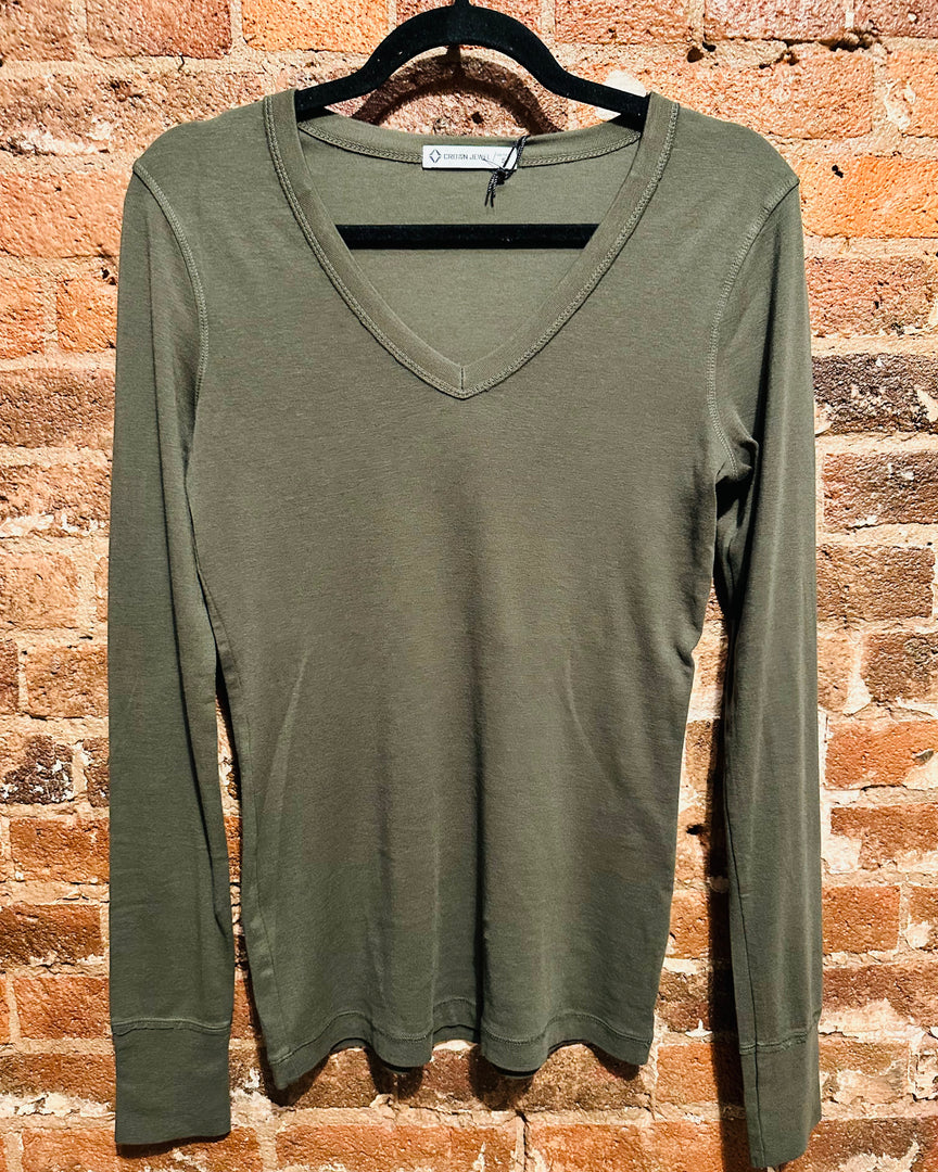 Flagship Longsleeve V-Neck Olive