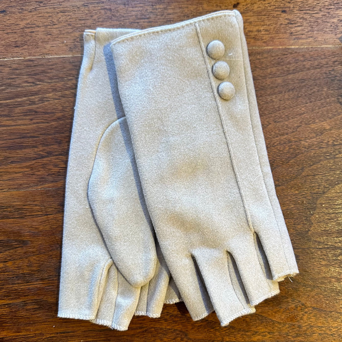 Fingerless Glove Cream