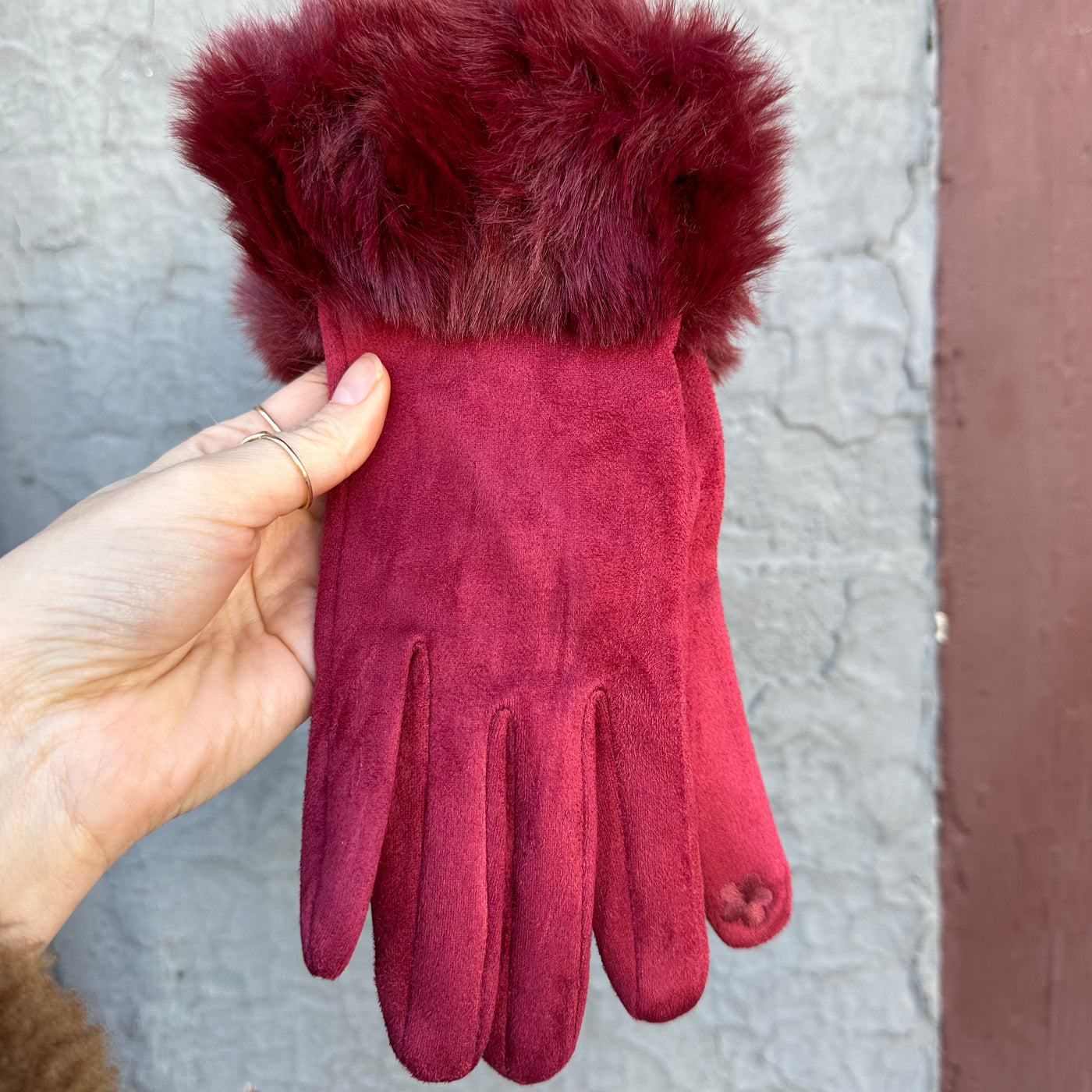 Faux Fur Trim Glove Burgundy