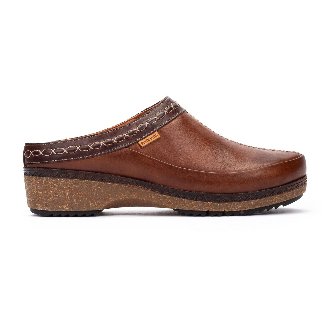 Granada Embroidered Clog