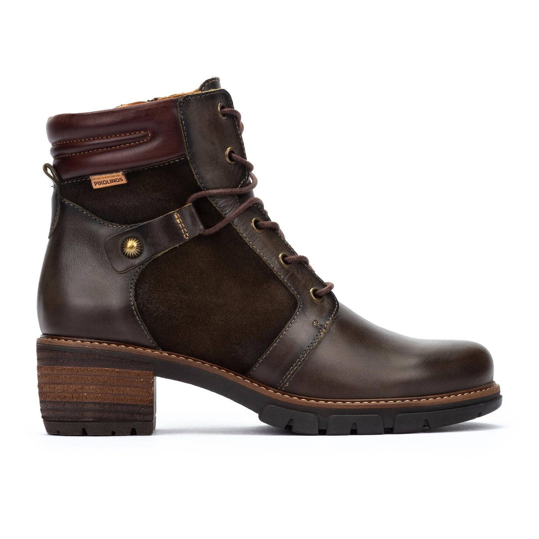 San Sebastia Lace-Up Boot