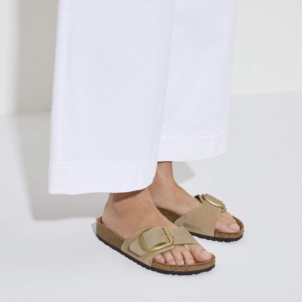 Madrid Big Buckle - Nubuck