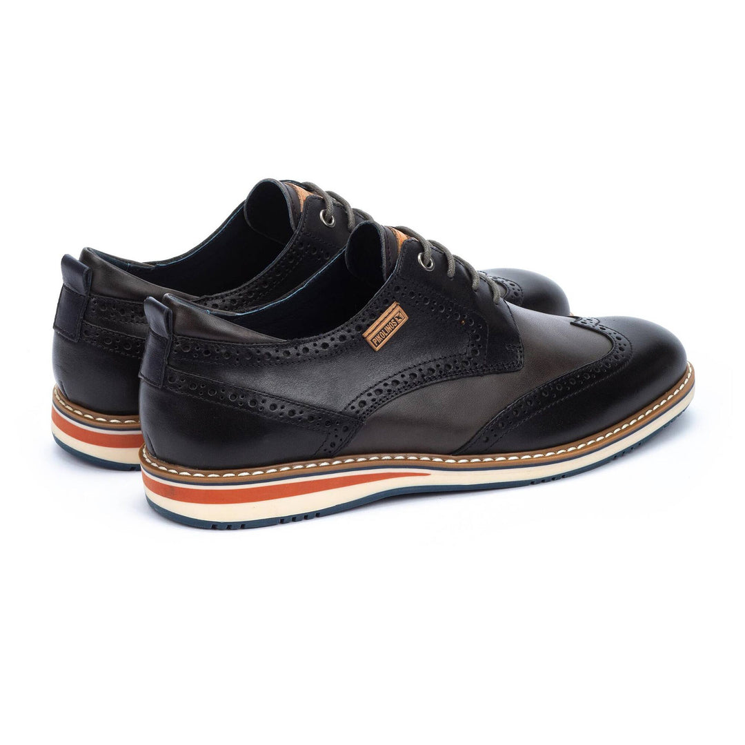 Avila Wingtip