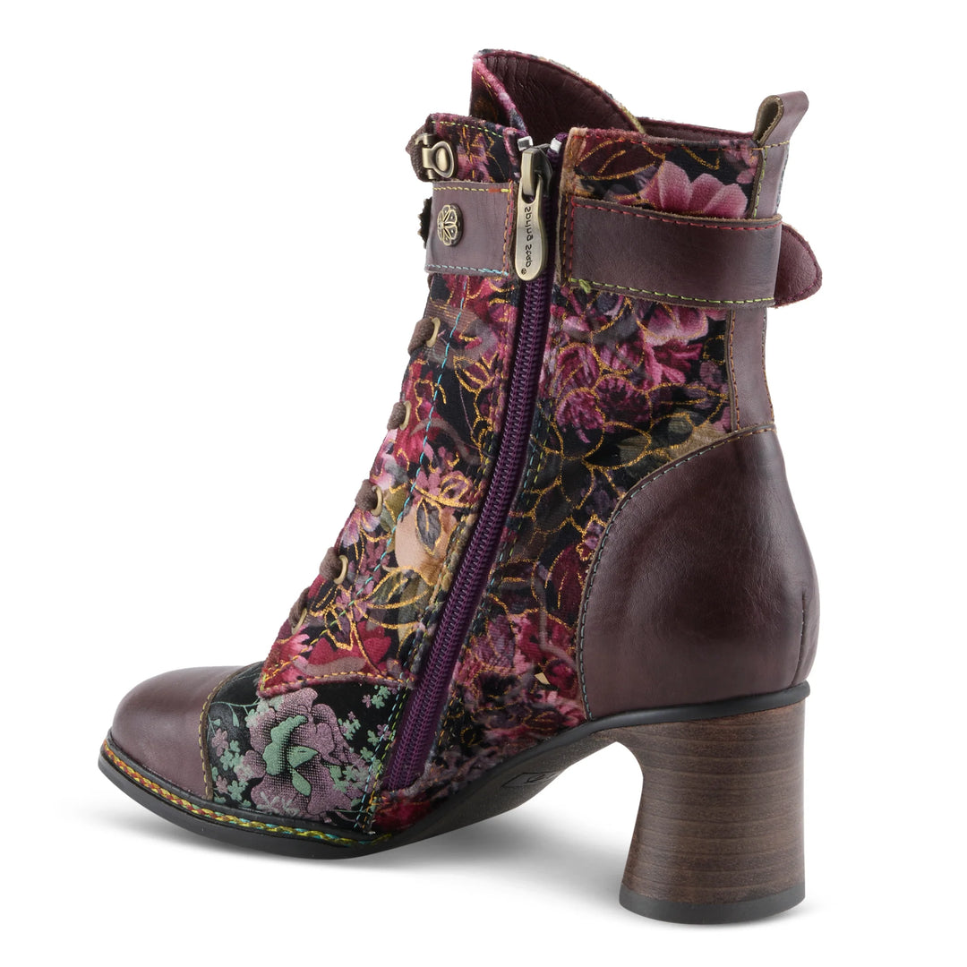 Prettibootie