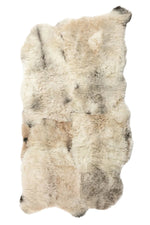 Load image into Gallery viewer, Quarto Shorn Icelandic Sheepskin
