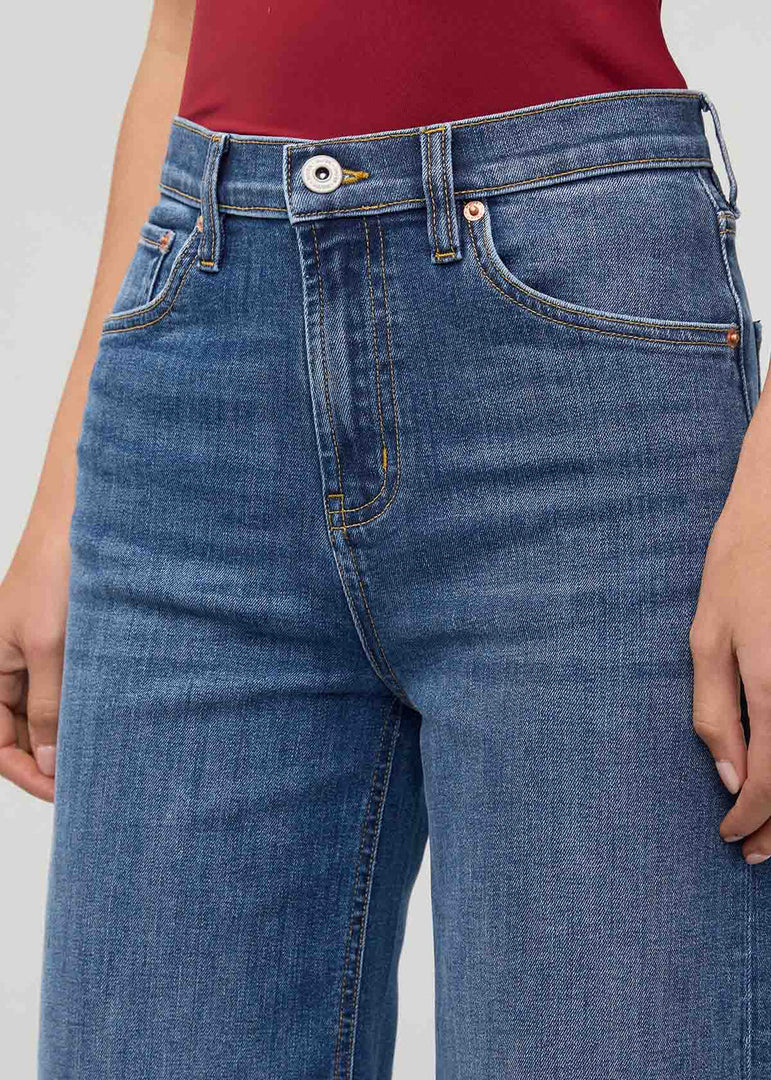 Performance Denim+ High Rise Wide Leg Crop