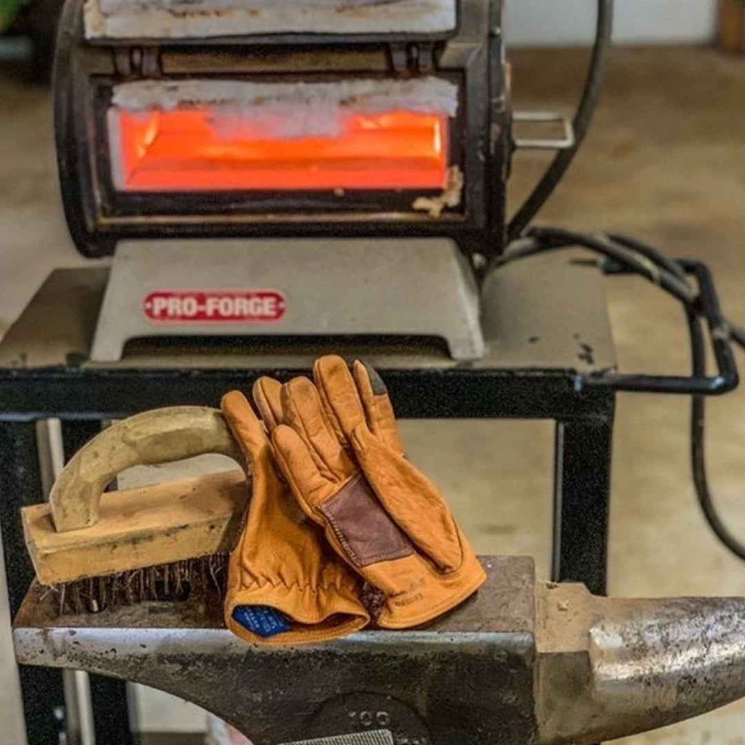 Buffalo Leather Ranching Gloves