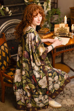 Load image into Gallery viewer, Fleur De Lune Goddess Starduster Kimono
