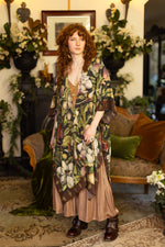 Load image into Gallery viewer, Fleur De Lune Goddess Starduster Kimono
