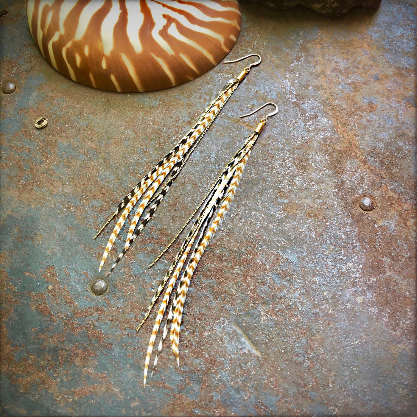 Mini Feather Earrings - Grizzly & Ginger